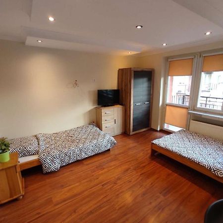 Sloneczne Pokoje Apartman Gliwice Kültér fotó
