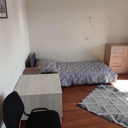 Sloneczne Pokoje Apartman Gliwice Kültér fotó