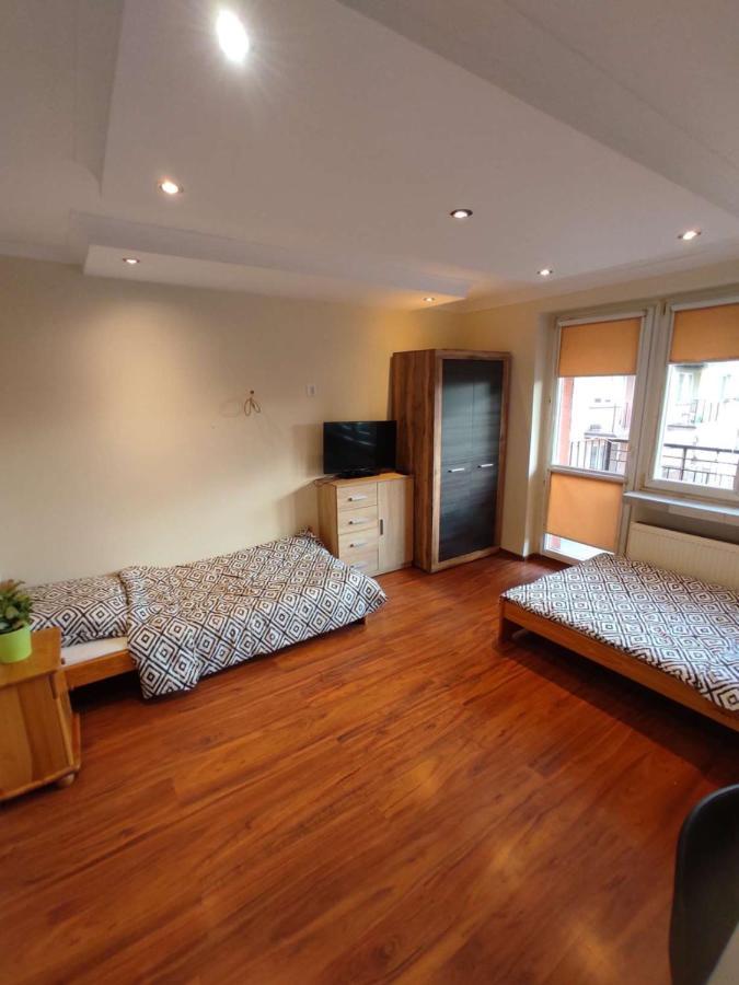 Sloneczne Pokoje Apartman Gliwice Kültér fotó