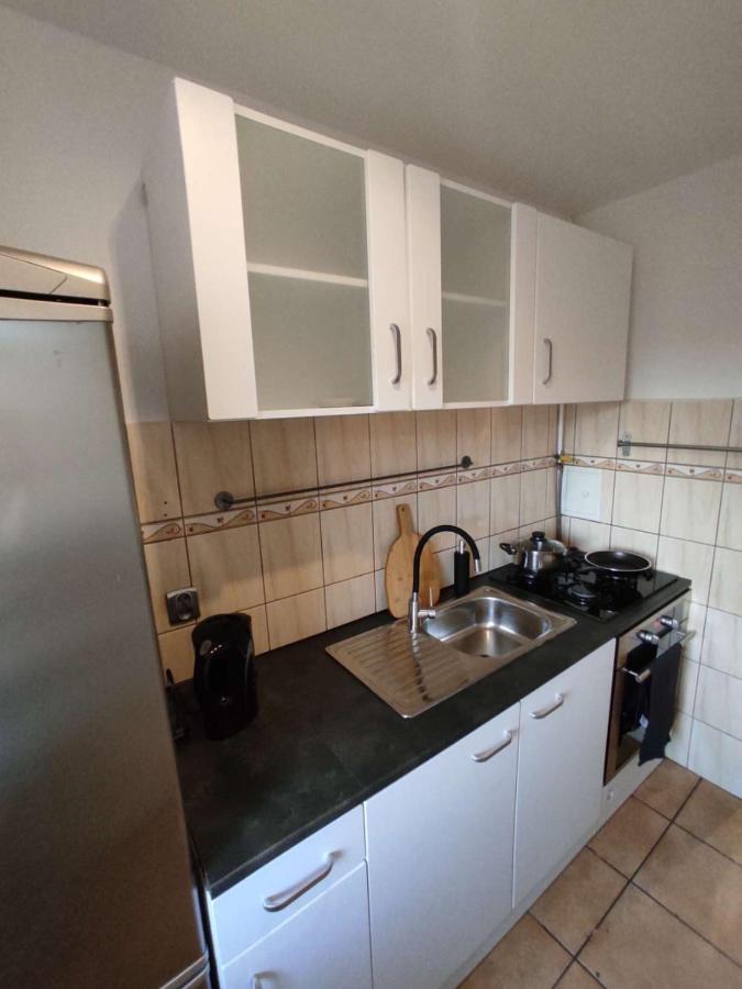 Sloneczne Pokoje Apartman Gliwice Kültér fotó