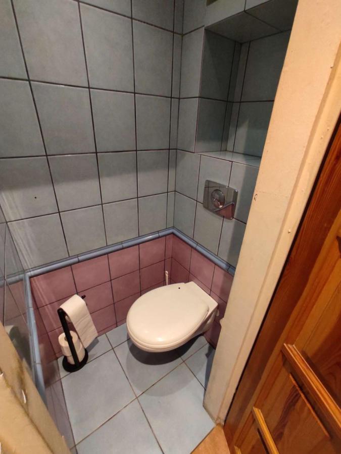 Sloneczne Pokoje Apartman Gliwice Kültér fotó