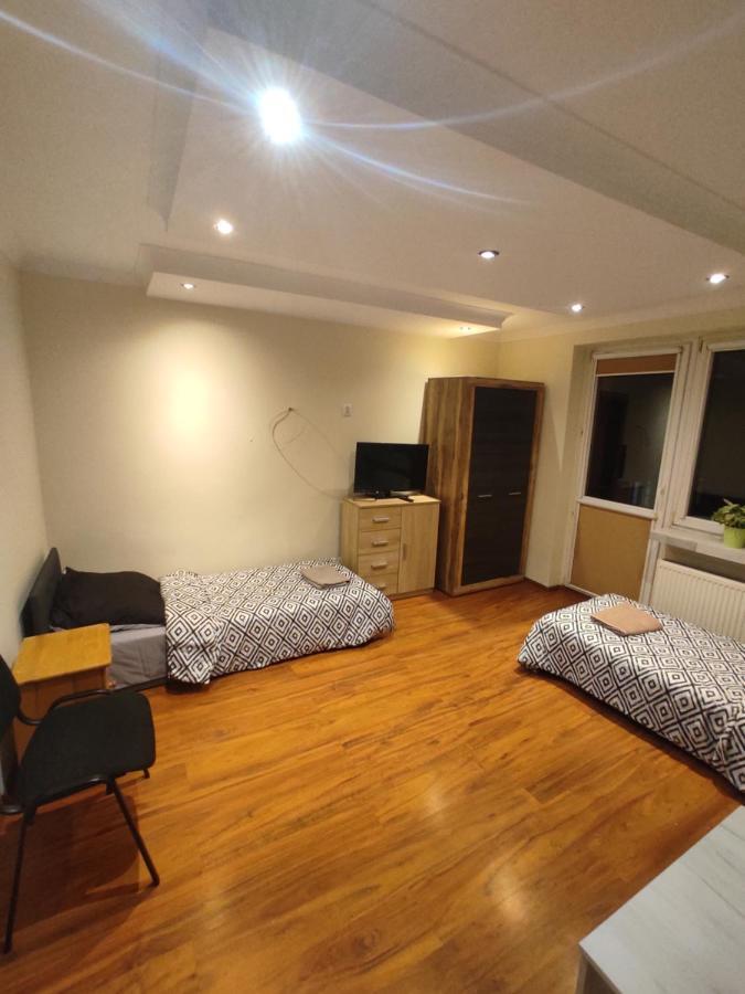 Sloneczne Pokoje Apartman Gliwice Kültér fotó
