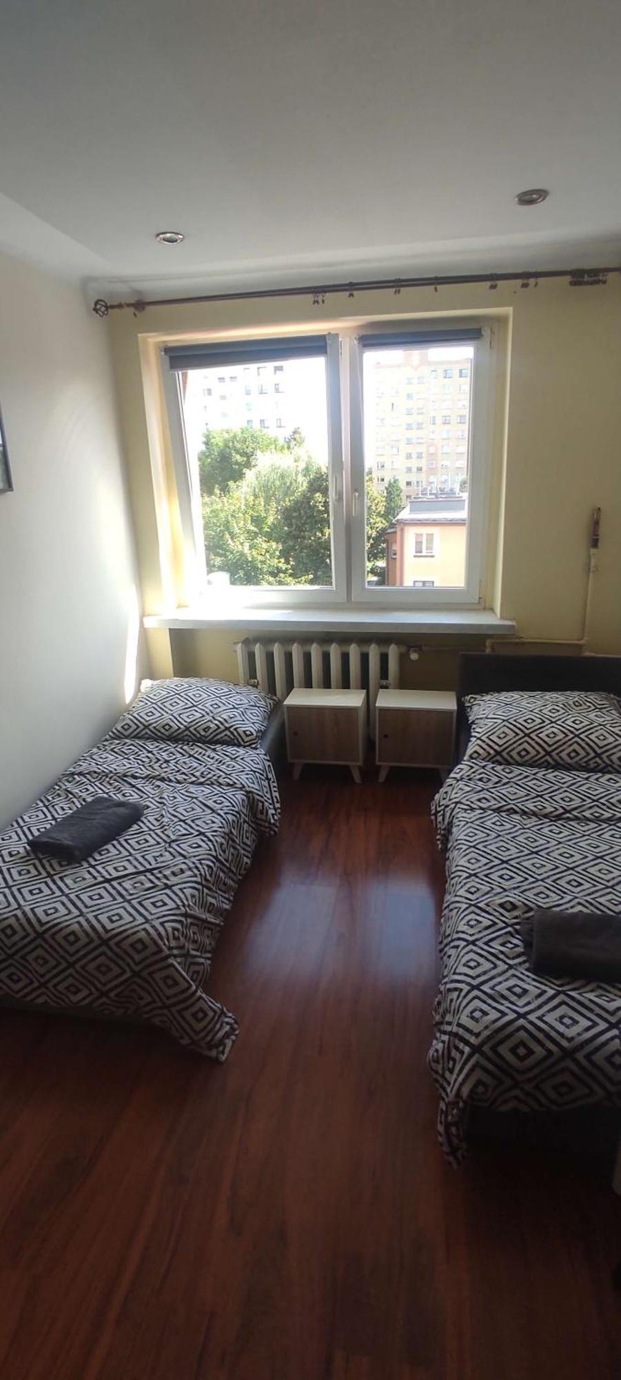 Sloneczne Pokoje Apartman Gliwice Kültér fotó